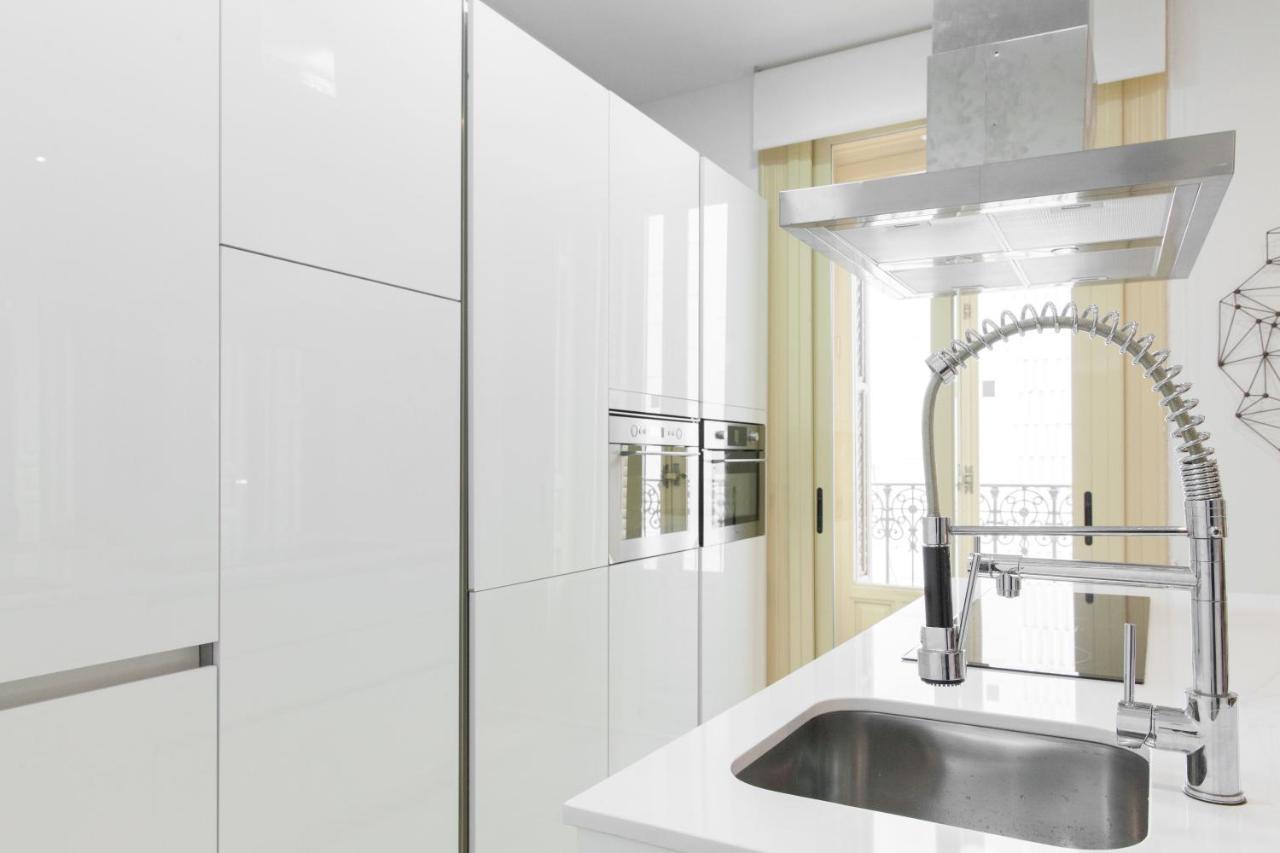 For You Rentals New Design Apartment Temporal Puerta Del Sol Pre10C Madrid Extérieur photo